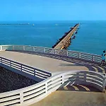 珍珠岩观光公寓