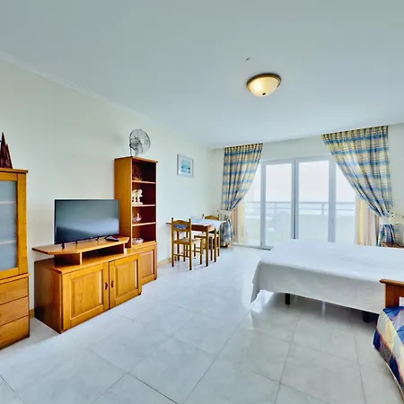 Turisticos Perola Da Rocha Apartment