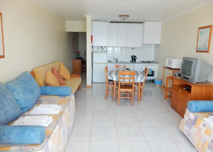 Turisticos Perola Da Rocha Appartement