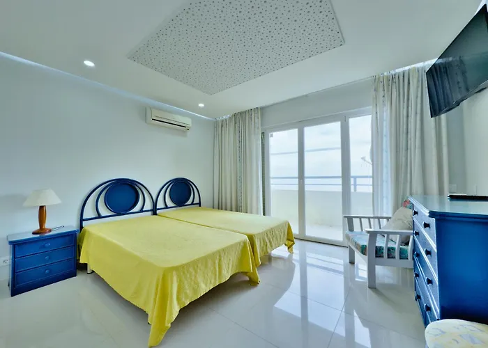 Turisticos Perola Da Rocha Lägenhet *