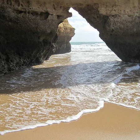아파트 Turisticos Perola Da Rocha